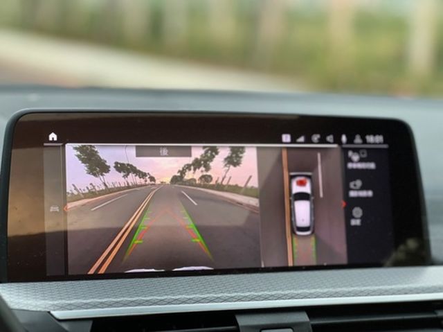 BMW寶馬 X4 XDRIVE30I  第11張相片