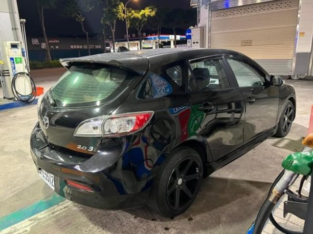 MAZDA馬自達 MAZDA 3  第2張相片