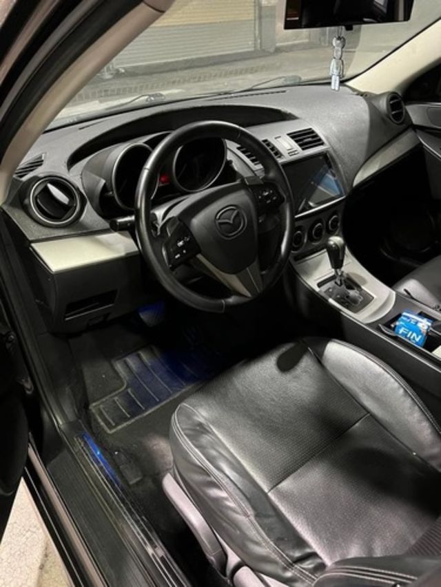 MAZDA馬自達 MAZDA 3  第3張相片