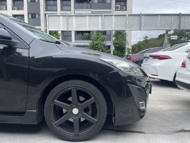 MAZDA馬自達 MAZDA 3  第6張相片
