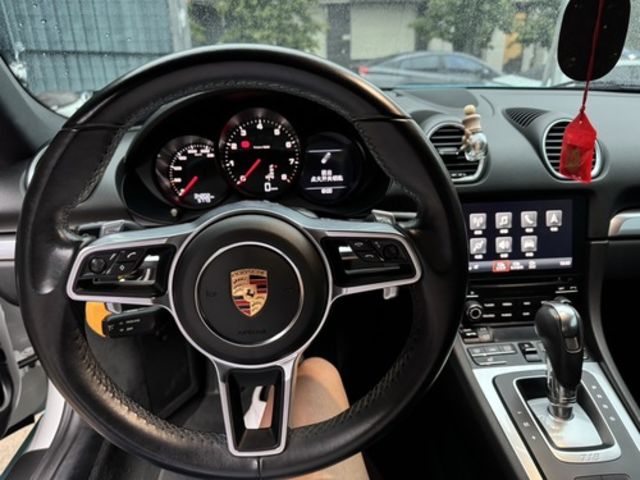 PORSCHE保時捷 CAYMAN  第5張相片