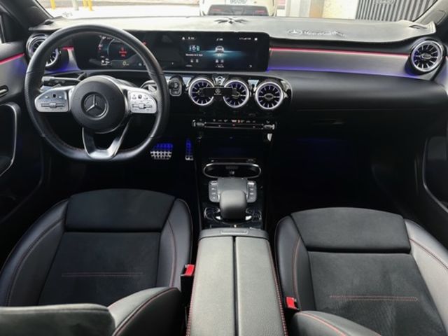 M-BENZ賓士 A180  第5張相片