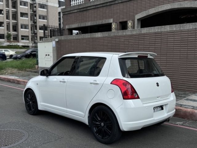 SUZUKI鈴木 SWIFT  第2張相片