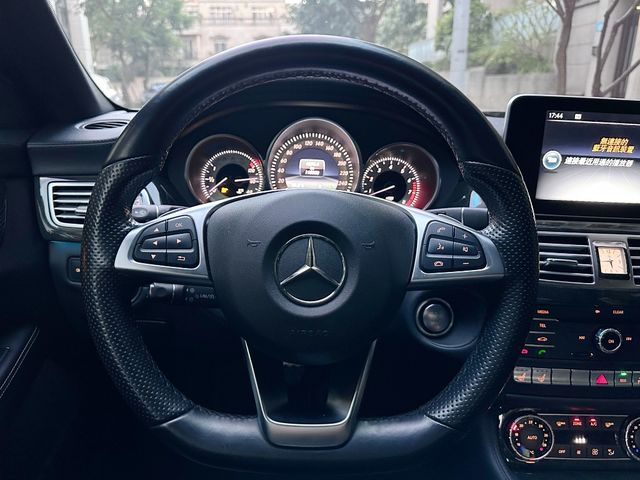 M-BENZ賓士 CLS400  第6張相片