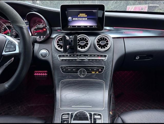 M-BENZ賓士 C300  第7張相片