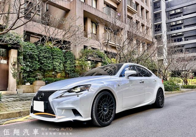 Lexus 凌志 IS200t  第1張相片