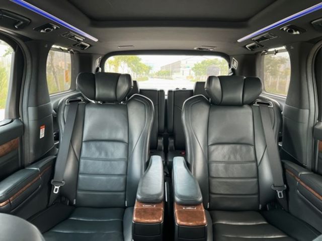 TOYOTA豐田 ALPHARD  第9張相片