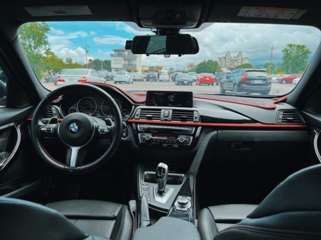 BMW寶馬 328I  第5張相片