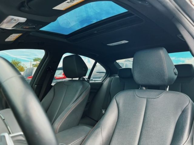 BMW寶馬 328I  第10張相片
