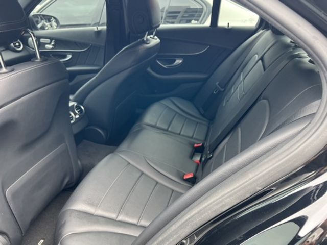 M-BENZ賓士 C300  第6張相片