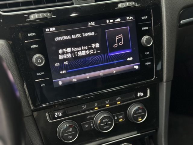 VOLKSWAGEN福斯 GOLF GTI  第7張相片