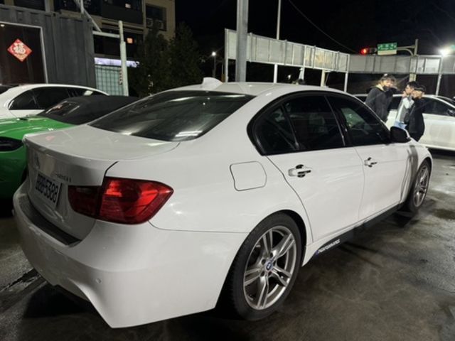 BMW寶馬 328I M SPORT  第7張相片