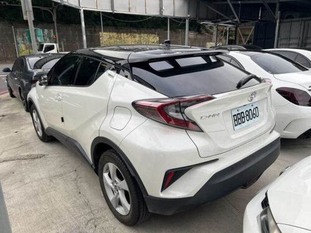 TOYOTA豐田 C-HR  第5張相片