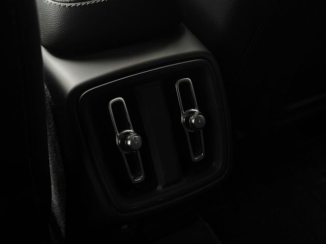 VOLVO富豪 XC40  第9張相片