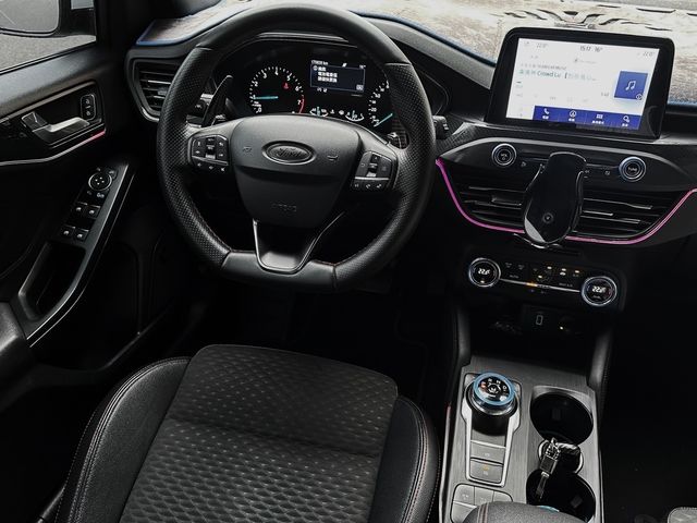 FORD福特 FOCUS  第5張相片