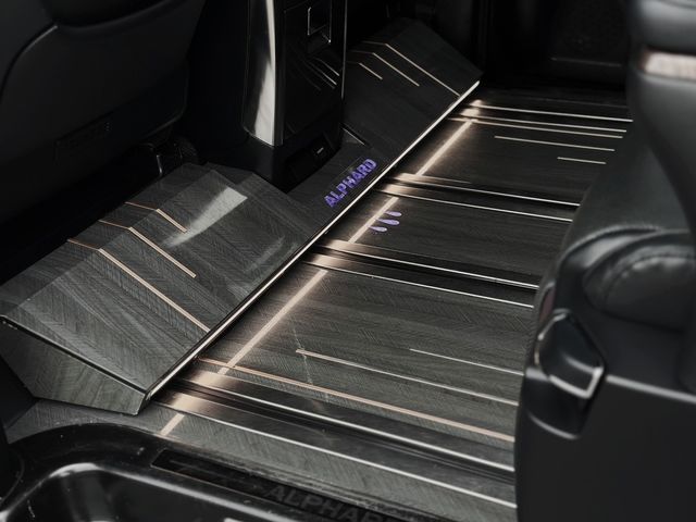 TOYOTA豐田 ALPHARD  第7張相片