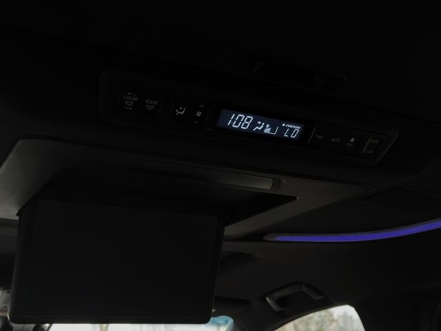 TOYOTA豐田 ALPHARD  第9張相片