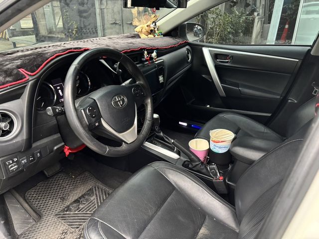 TOYOTA豐田 ALTIS  第4張相片