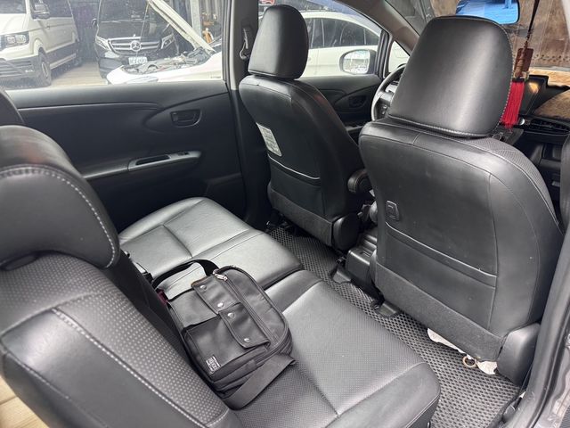 TOYOTA豐田 WISH  第5張相片