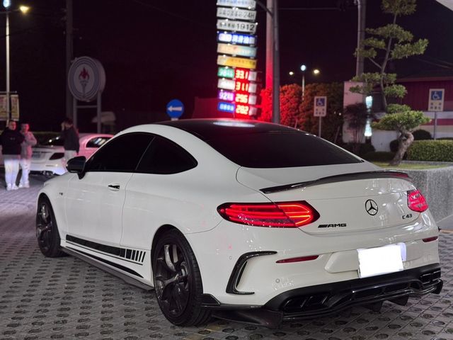 M-BENZ賓士 C43 AMG  第4張相片