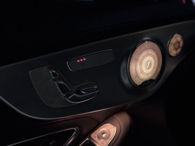 M-BENZ賓士 C43 AMG  第6張相片