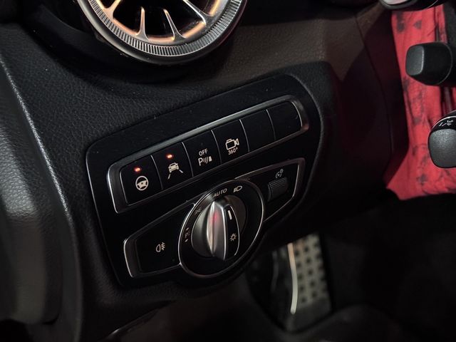 M-BENZ賓士 C43 AMG  第8張相片