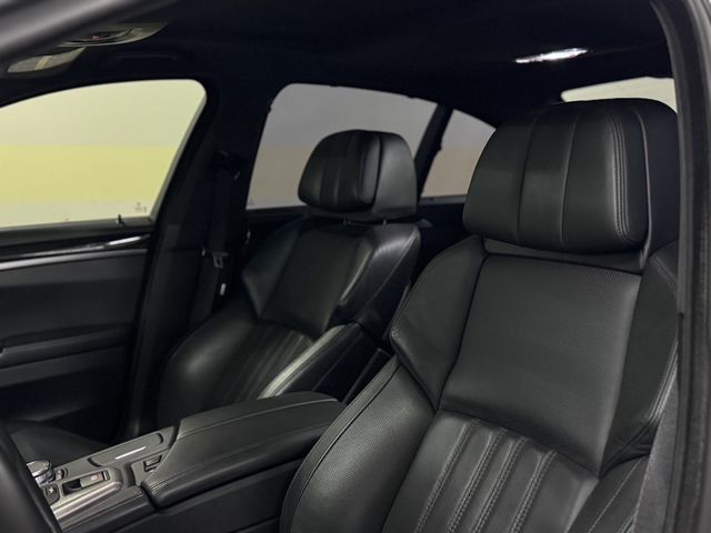 BMW寶馬 M5  第4張相片