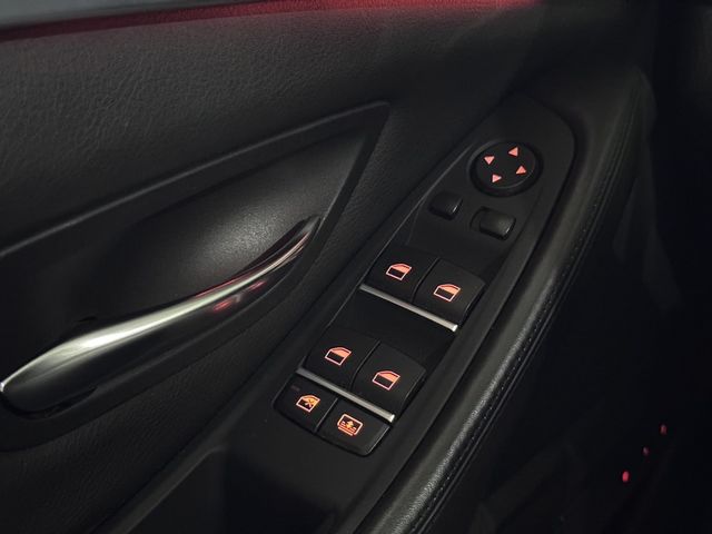 BMW寶馬 M5  第15張相片