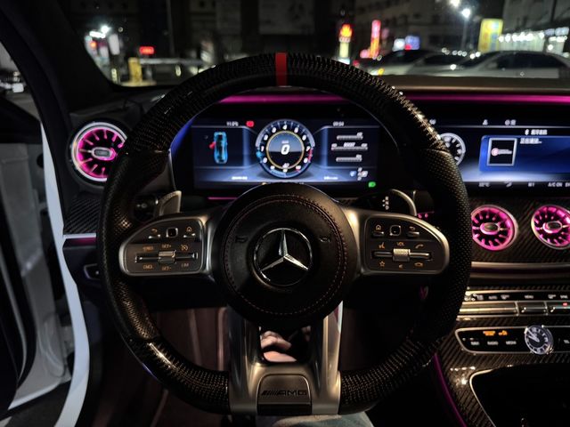 M-BENZ賓士 E300  第5張相片