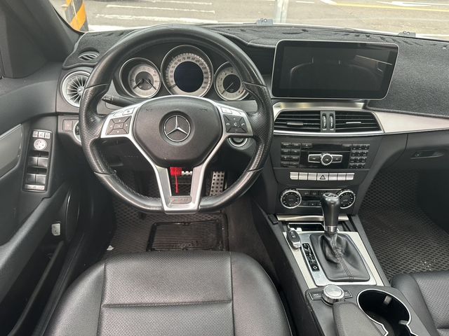 M-BENZ賓士 C250  第5張相片