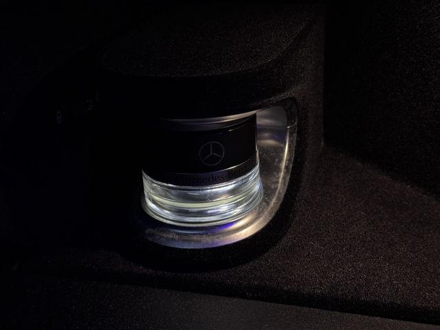 M-BENZ賓士 E300  第10張相片
