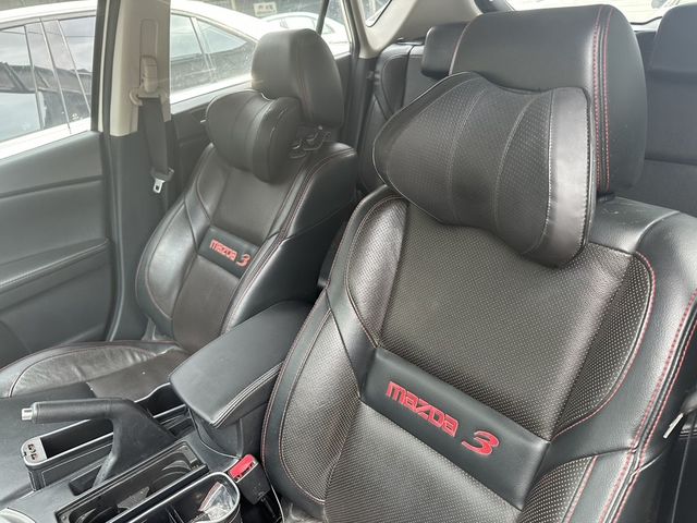 MAZDA馬自達 MAZDA 3  第4張相片