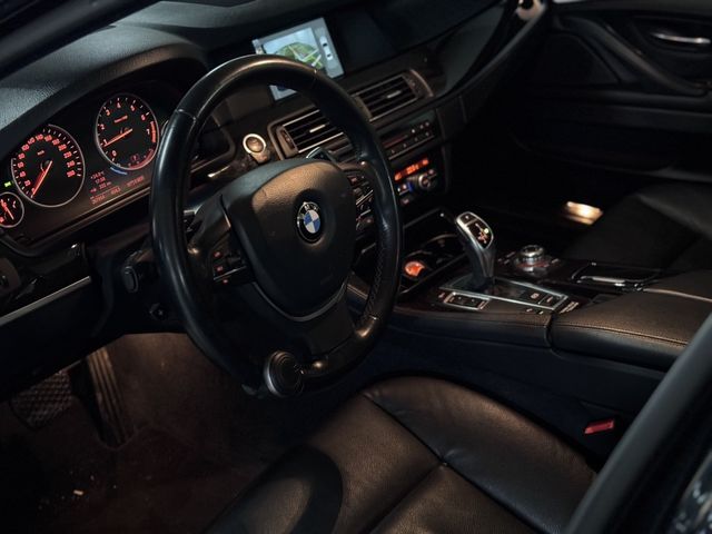 BMW寶馬 520I TOURING  第6張相片