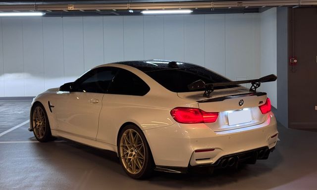 BMW寶馬 M4 COUPE  第10張相片