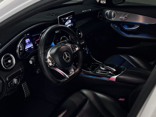 M-BENZ賓士 C300  第3張相片