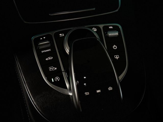 M-BENZ賓士 E300  第5張相片