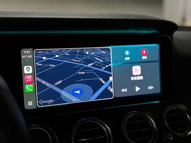 M-BENZ賓士 E300  第9張相片