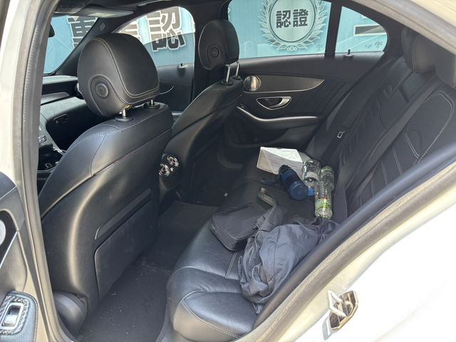 M-BENZ賓士 C300  第6張相片