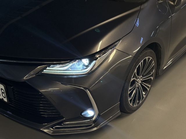 TOYOTA豐田 ALTIS  第3張相片