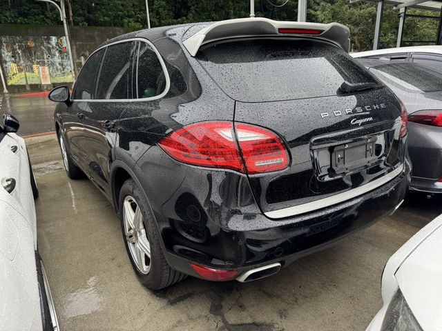 PORSCHE保時捷 CAYENNE  第3張相片