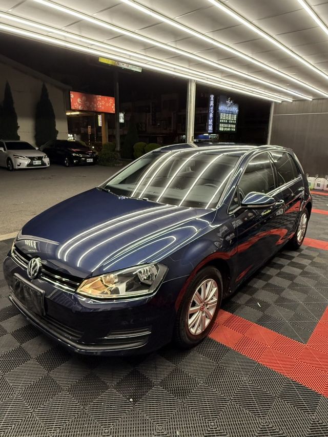 VOLKSWAGEN福斯 GOLF  第1張相片