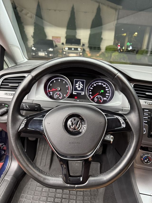 VOLKSWAGEN福斯 GOLF  第6張相片