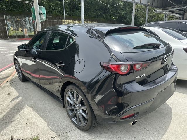 MAZDA馬自達 MAZDA 3  第4張相片