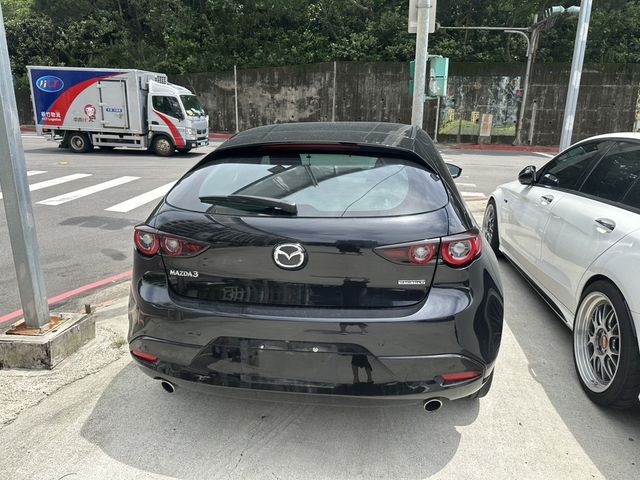 MAZDA馬自達 MAZDA 3  第6張相片
