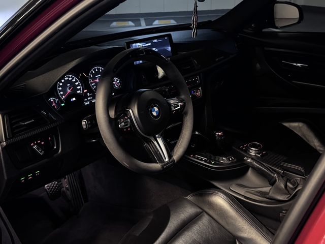 BMW寶馬 M3  第9張相片