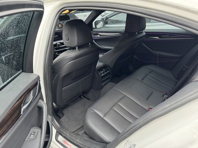 BMW寶馬 530I  第7張相片