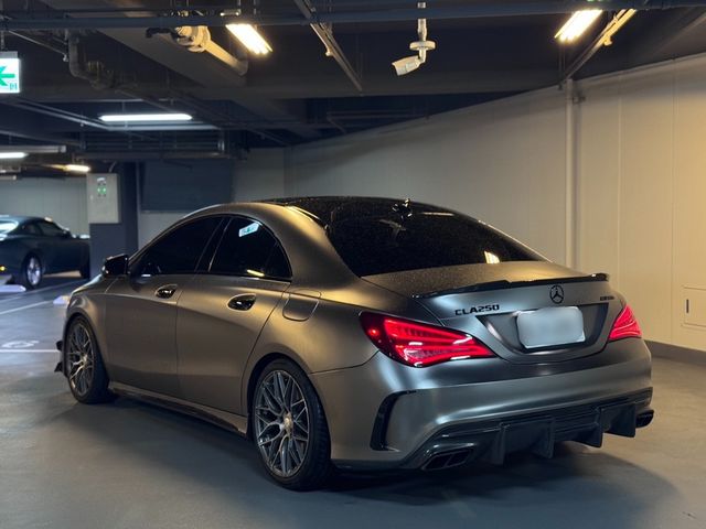 M-BENZ賓士 CLA250  第2張相片