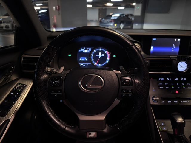 LEXUS凌志 IS200T  第8張相片