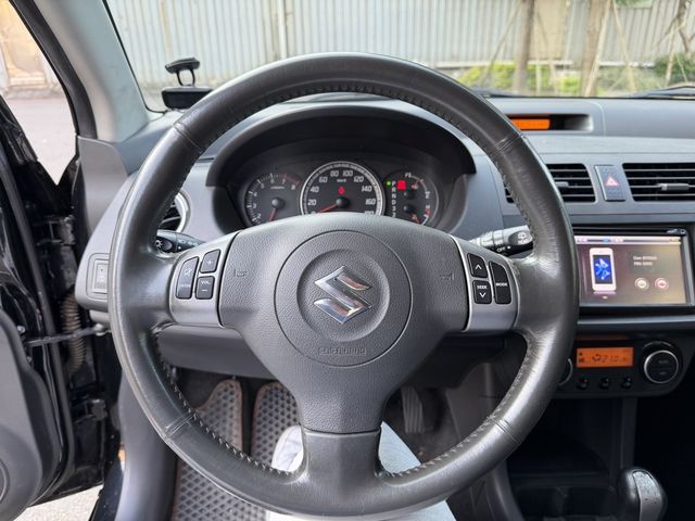 SUZUKI鈴木 SWIFT  第5張相片