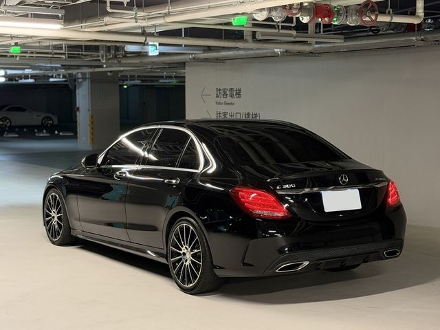 M-BENZ賓士 C300  第2張相片